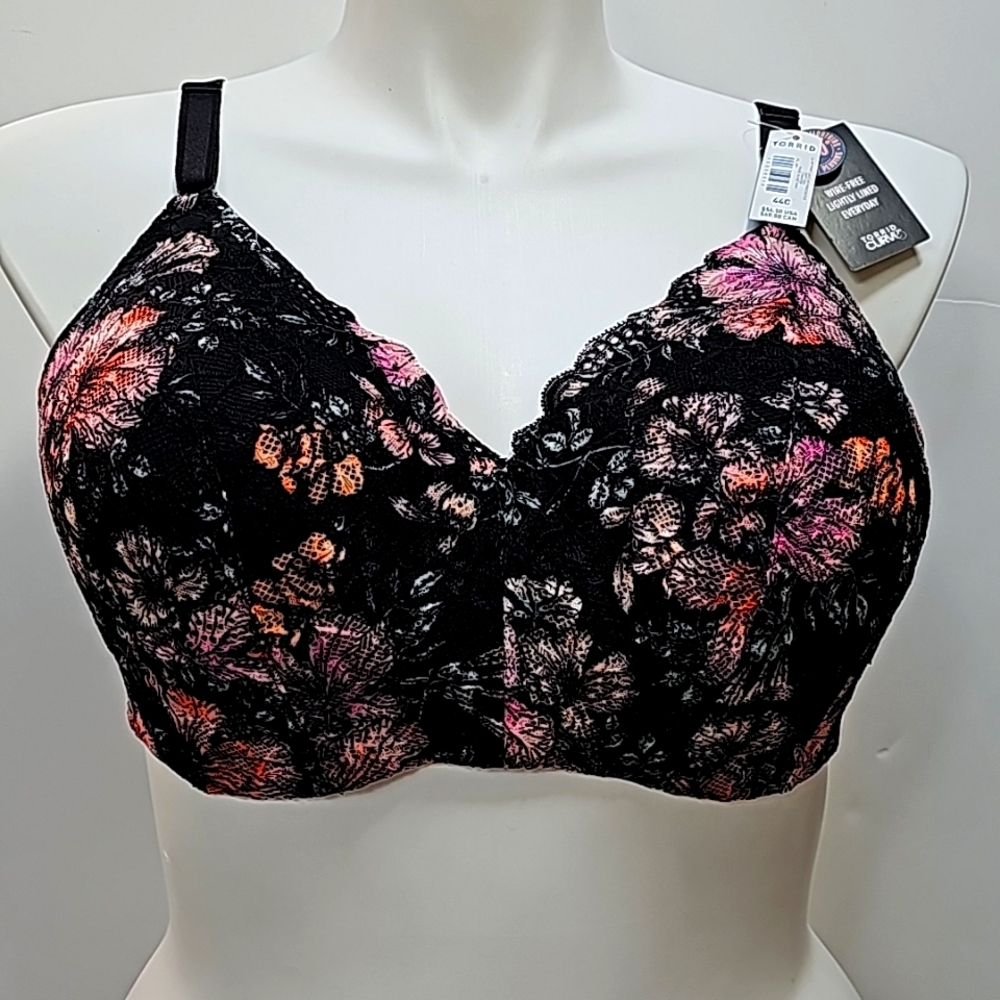 Torrid 44C Wire-Free Lightly Lined Floral Lace Bra NWT